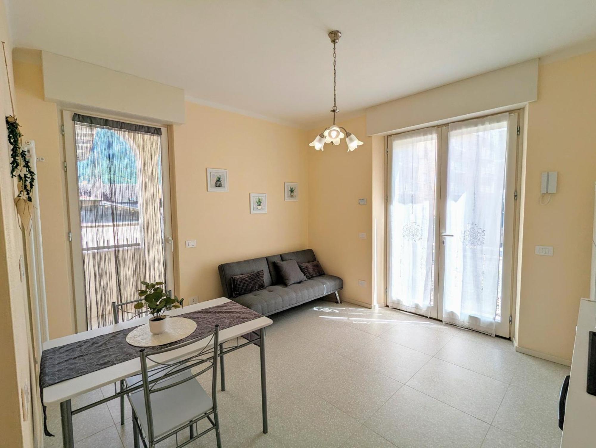 Ferienwohnung Dimora Ianotti Domodossola Exterior foto