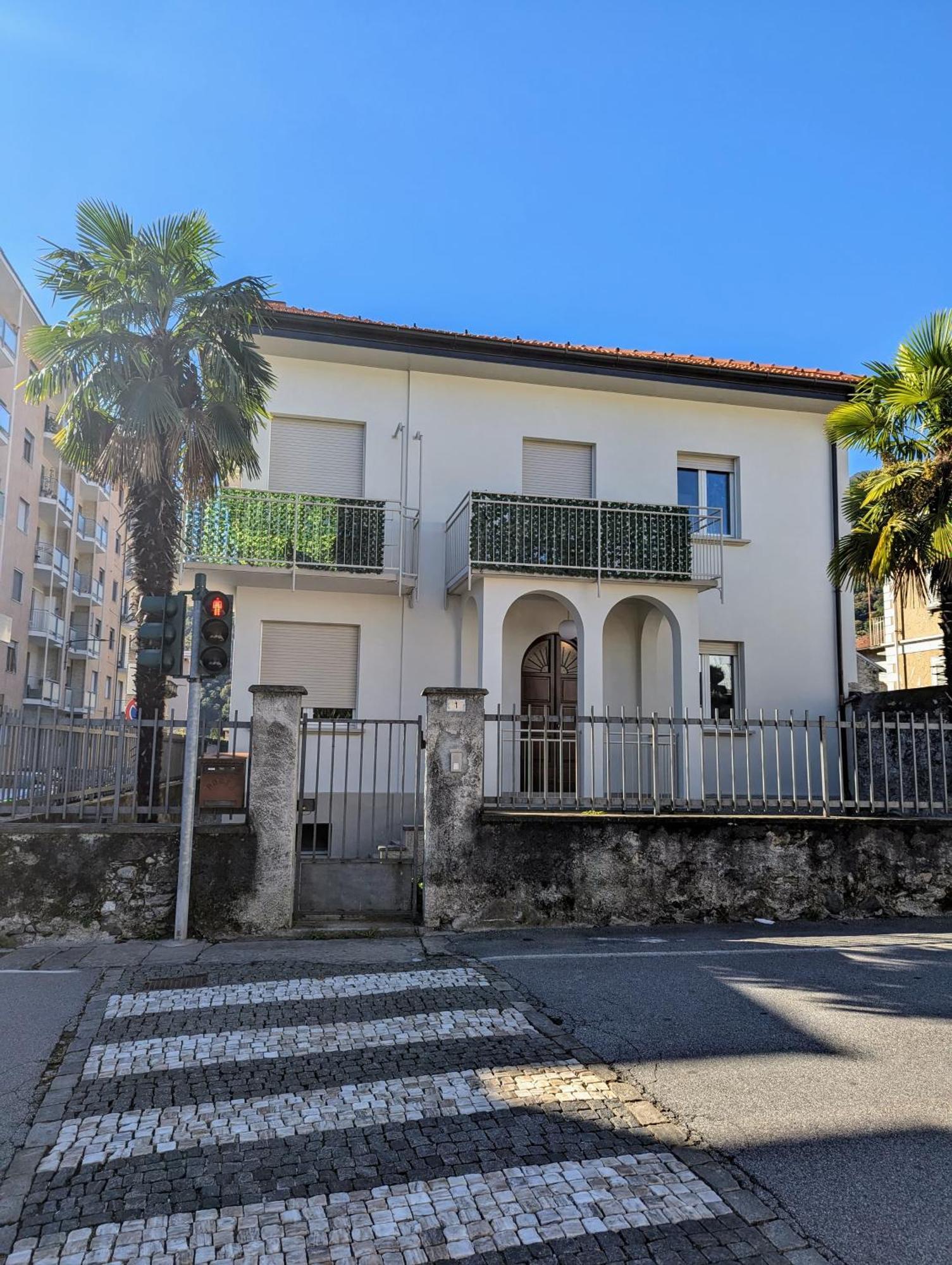 Ferienwohnung Dimora Ianotti Domodossola Exterior foto